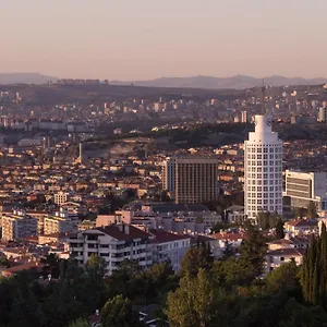 5* Hotel Sheraton Hotel&convention Center